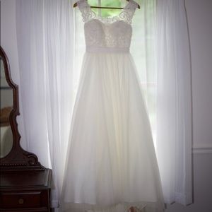 Beautiful Wedding Dress.
